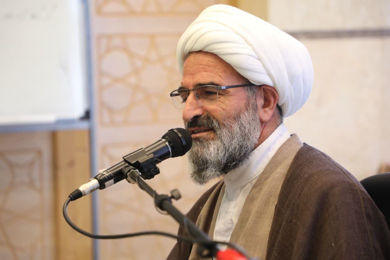 معلمی تنها انتقال دانش نیست؛ تزکیه «نفس» مقدم بر تعلیم - خبرگزاری گیل 25 | اخبار ایران و جهان